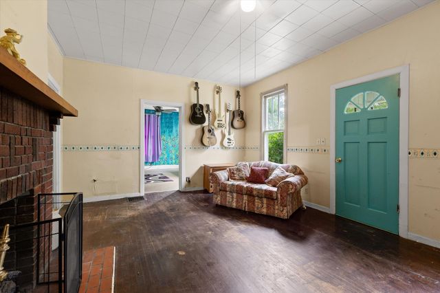 449 S Elm Street, Whitwell, TN 37397