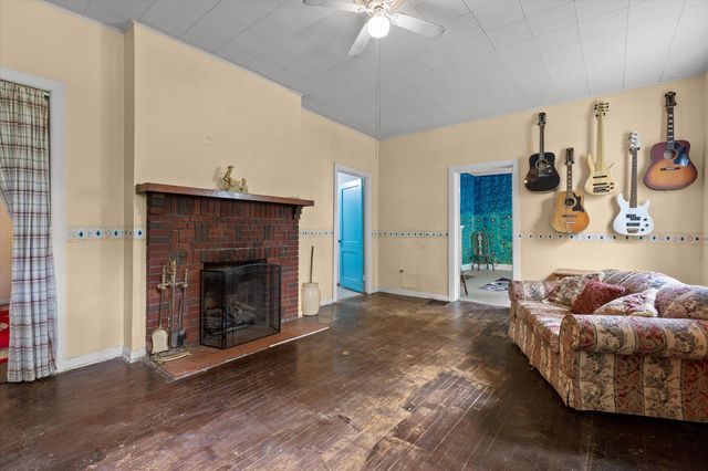 449 S Elm Street, Whitwell, TN 37397