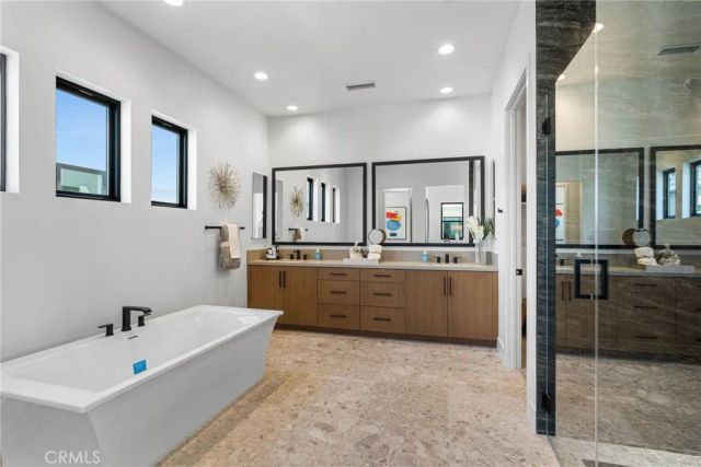 79 Harmonious Drive, Rancho Mirage, CA 92270