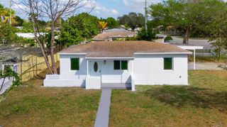 1735 NW 126th St, Miami, FL 33167