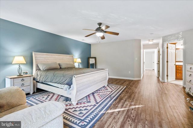 9009 SHADYBROOK DR, Frederick, MD 21701