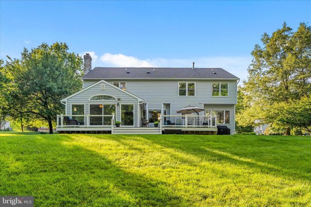9009 SHADYBROOK DR, Frederick, MD 21701