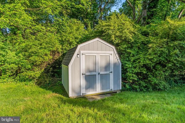 9009 SHADYBROOK DR, Frederick, MD 21701