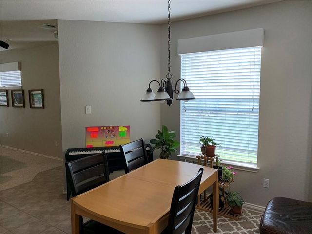 1900 Scofield Ridge PKWY 1202, Austin, TX 78727