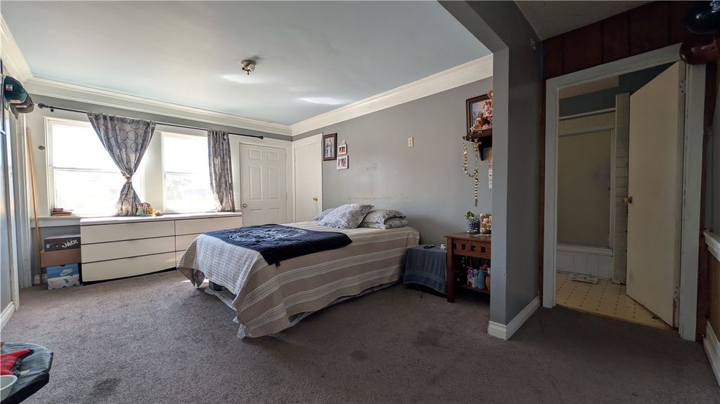 Image 22 of property listing at 2956 W 15th, Los Angeles, CA 90006