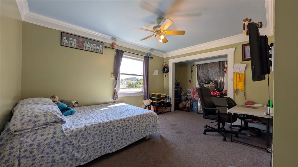 Image 23 of property listing at 2956 W 15th, Los Angeles, CA 90006