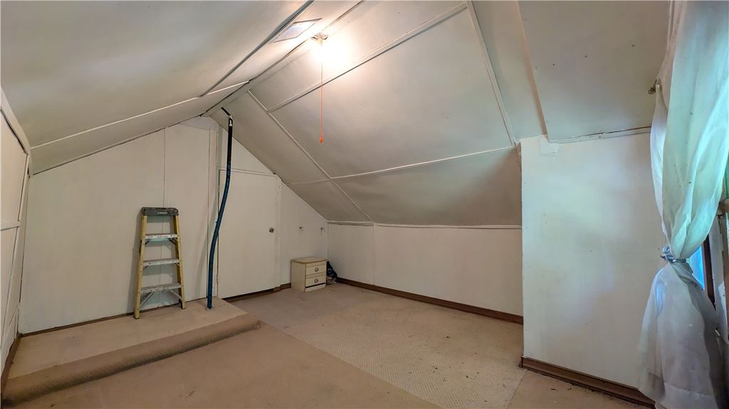 Image 31 of property listing at 2956 W 15th, Los Angeles, CA 90006