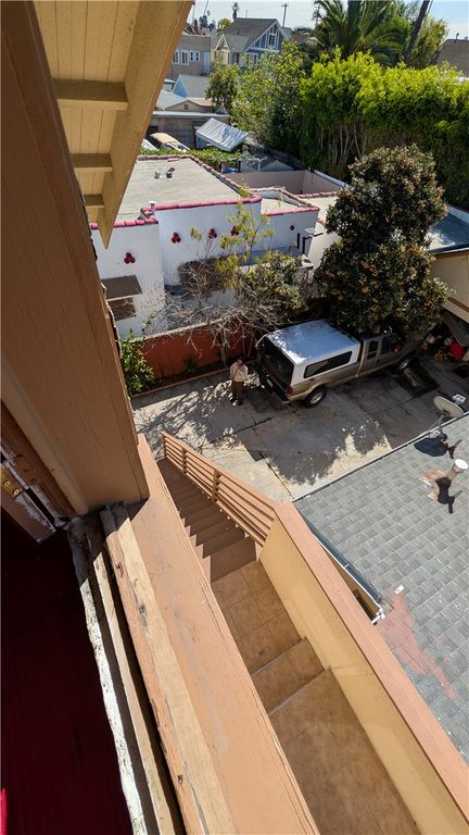 Image 37 of property listing at 2956 W 15th, Los Angeles, CA 90006