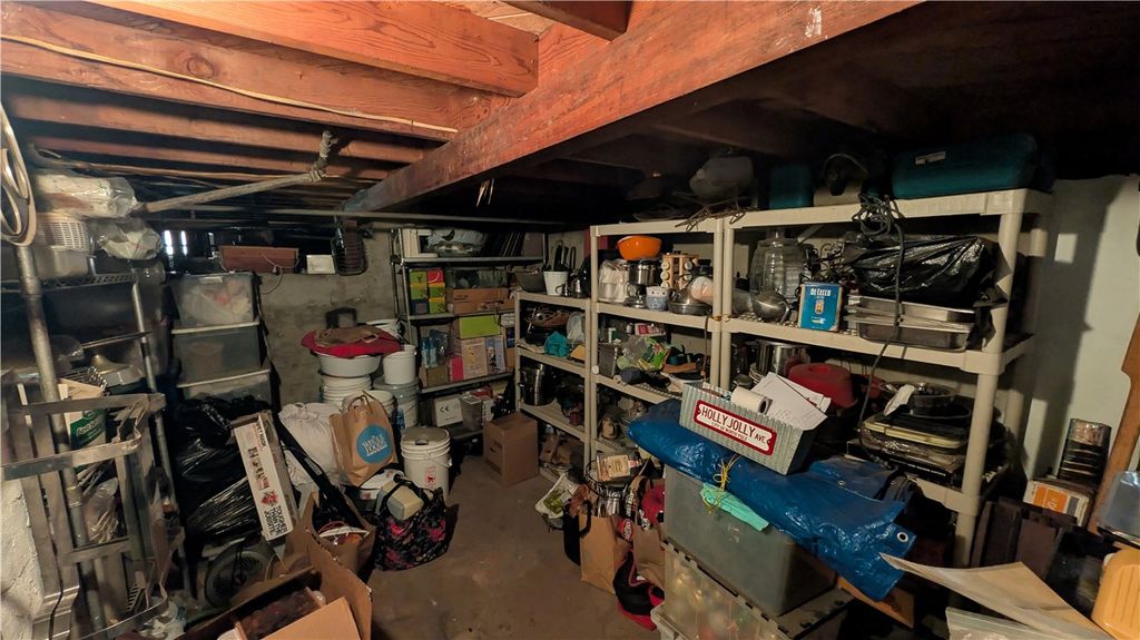 Image 54 of property listing at 2956 W 15th, Los Angeles, CA 90006