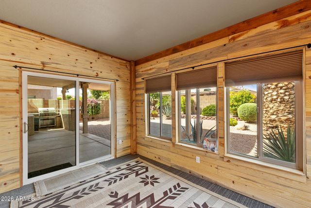 18064 W BUENA VISTA Drive, Surprise, AZ 85374