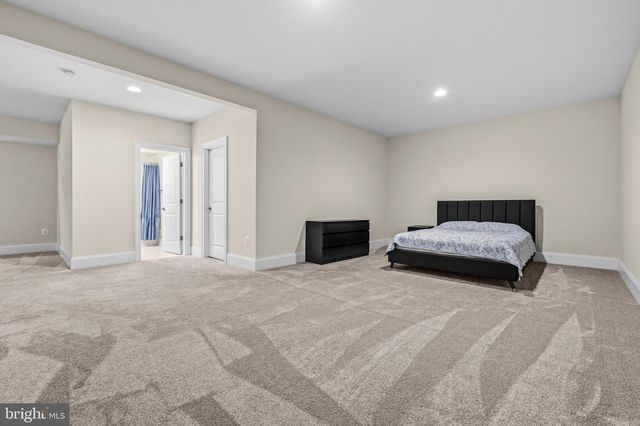 11865 BOSCOBEL CT, Herndon, VA 20170