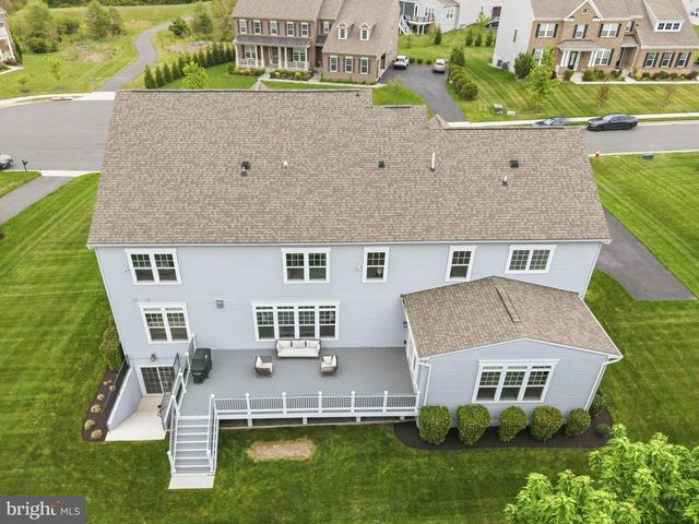 11865 BOSCOBEL CT, Herndon, VA 20170