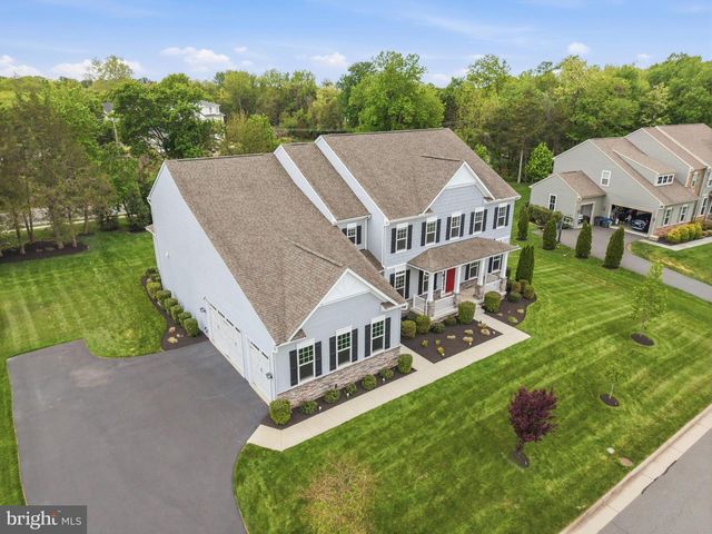 11865 BOSCOBEL CT, Herndon, VA 20170