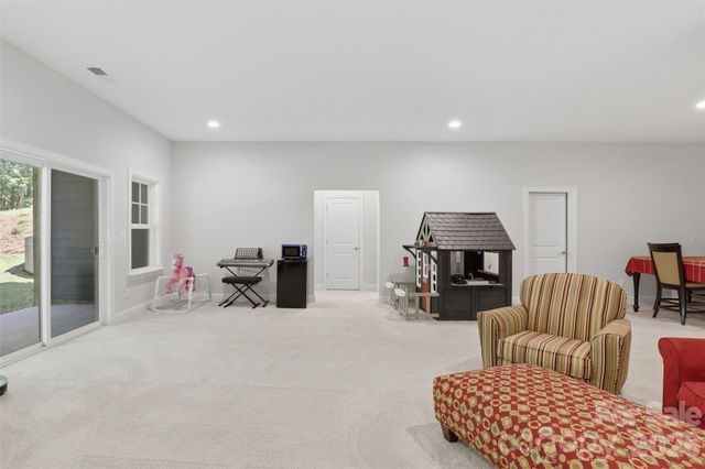 18041 Culross Lane, Charlotte, NC 28278