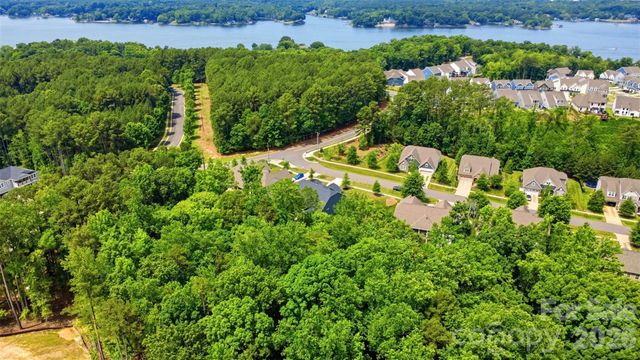18041 Culross Lane, Charlotte, NC 28278