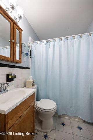 3501 Warner Ave, Louisville, KY 40207