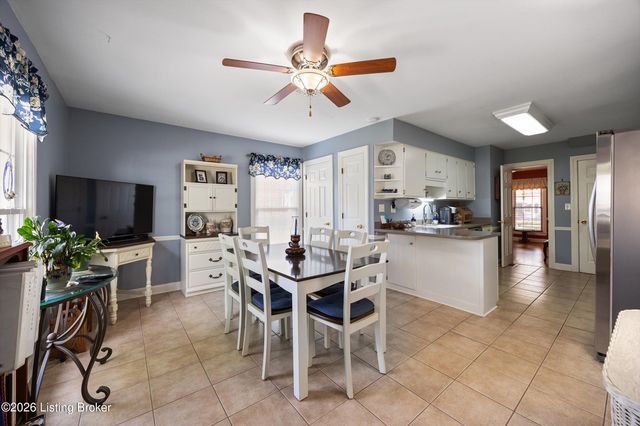 3501 Warner Ave, Louisville, KY 40207