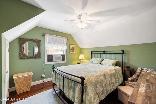 3501 Warner Ave, Louisville, KY 40207