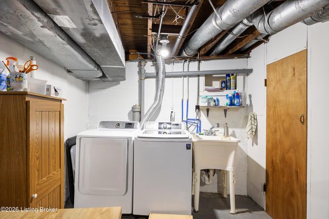 3501 Warner Ave, Louisville, KY 40207