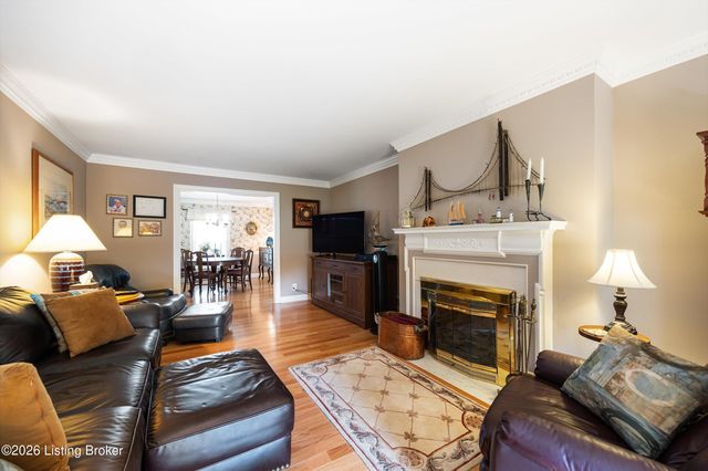 3501 Warner Ave, Louisville, KY 40207