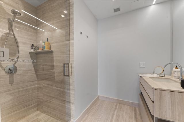 18975 Collins Ave 603, Sunny Isles Beach, FL 33160