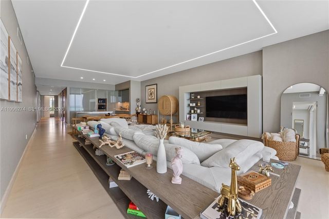 18975 Collins Ave 603, Sunny Isles Beach, FL 33160