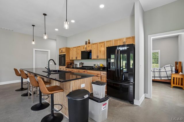 20785 Hogan Road, Manchester, MI 48158