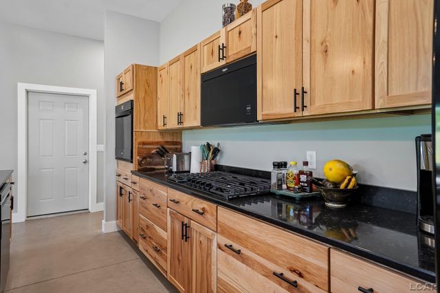 20785 Hogan Road, Manchester, MI 48158