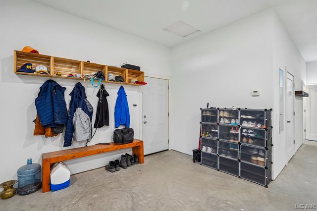 20785 Hogan Road, Manchester, MI 48158