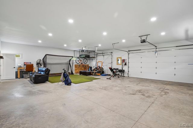 20785 Hogan Road, Manchester, MI 48158