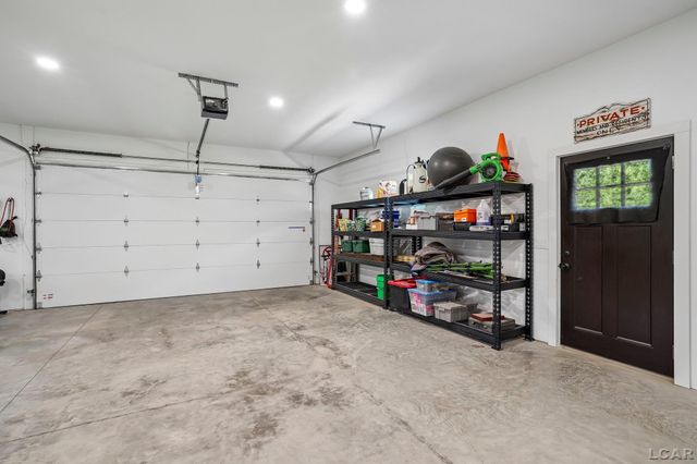 20785 Hogan Road, Manchester, MI 48158