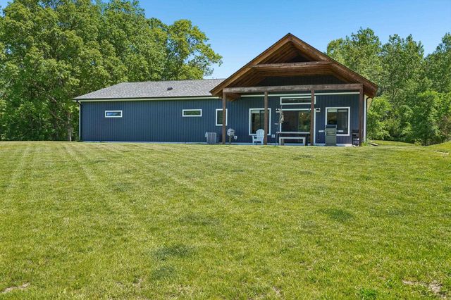 20785 Hogan Road, Manchester, MI 48158