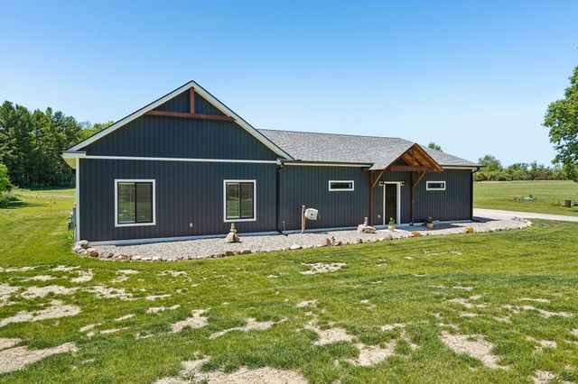 20785 Hogan Road, Manchester, MI 48158