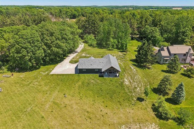 20785 Hogan Road, Manchester, MI 48158