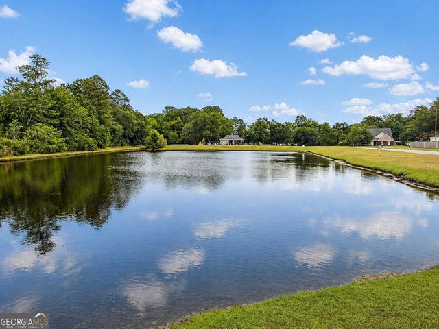 221 Saint Pauls Road, Guyton, GA 31312