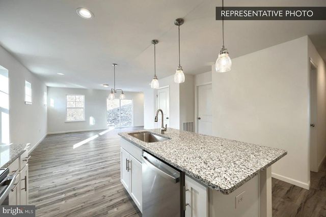 SUGAR MAPLE PLAN AT HILLS AT VALLEY VIEW, Spring Grove, PA 17362