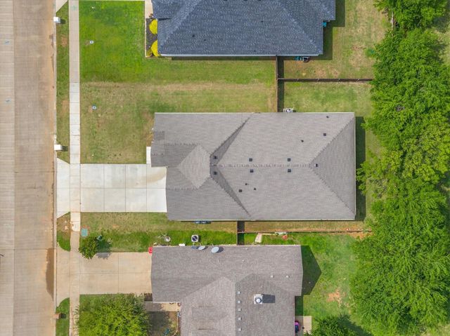 1868 Meadowview, Canton, TX 75103