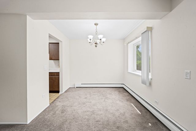 2315 E Olive Street 1G, Arlington Heights, IL 60004