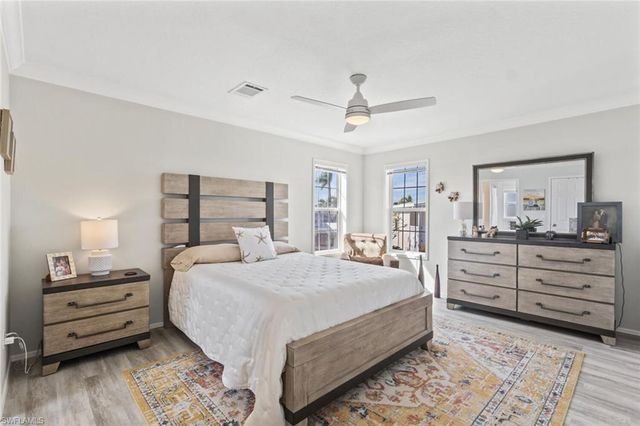 37 Ronald DR, Fort Myers, FL 33908