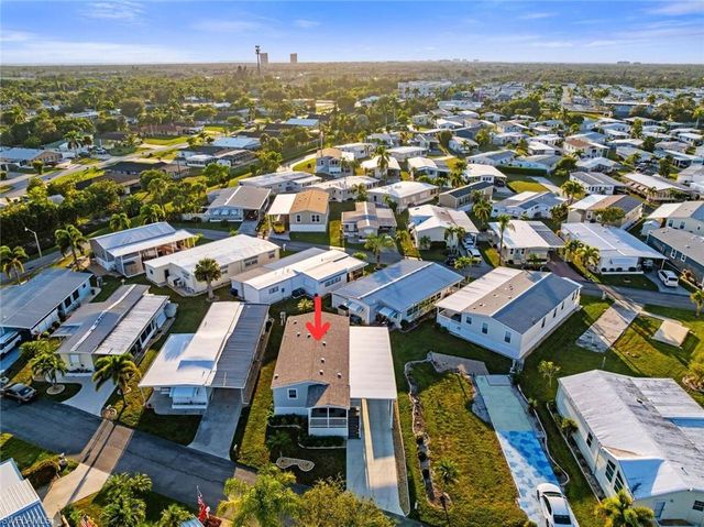 37 Ronald DR, Fort Myers, FL 33908