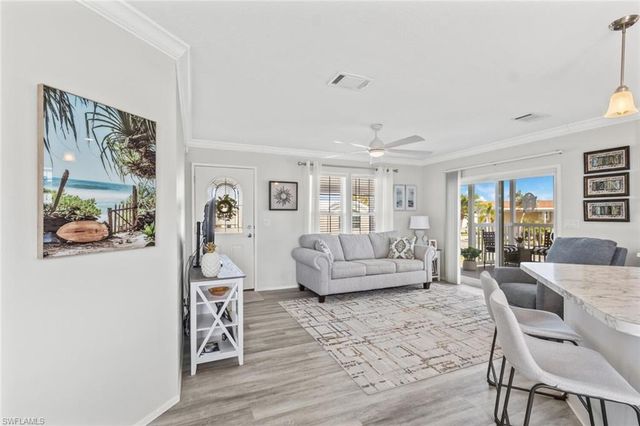 37 Ronald DR, Fort Myers, FL 33908