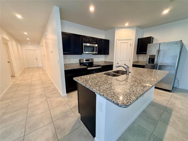 554 EAGLE LANDING BOULEVARD, Winter Haven, FL 33880