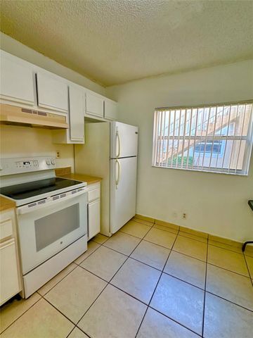 12165 Royal Palm Boulevard 3c, Coral Springs, FL 33065