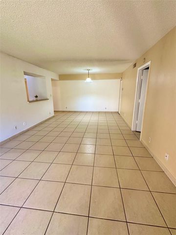 12165 Royal Palm Boulevard 3c, Coral Springs, FL 33065