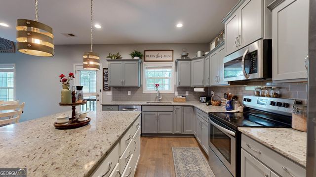 55 Bransford Lane, Ellerslie, GA 31807