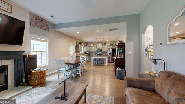 55 Bransford Lane, Ellerslie, GA 31807