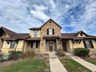 3302 General Parkway, College Station, TX 77845