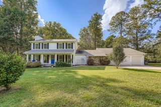 2295 Inverwood NW Drive, Acworth, GA 30101
