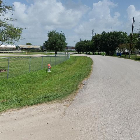 1503-2 Spur 529, Rosenberg, TX 77471