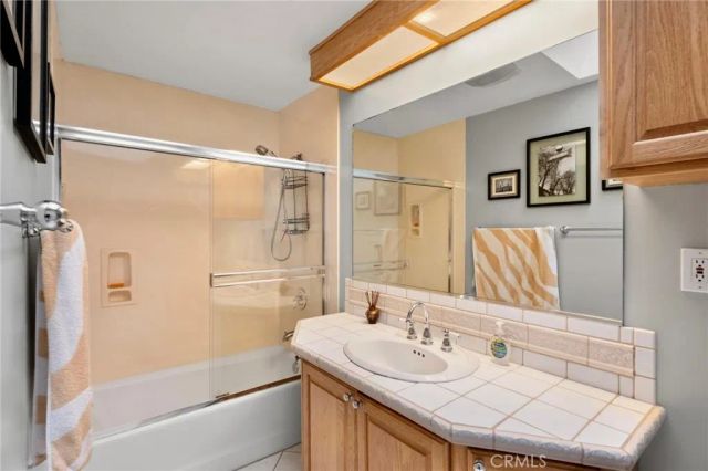 21310 Ladeene Avenue, Torrance, CA 90503
